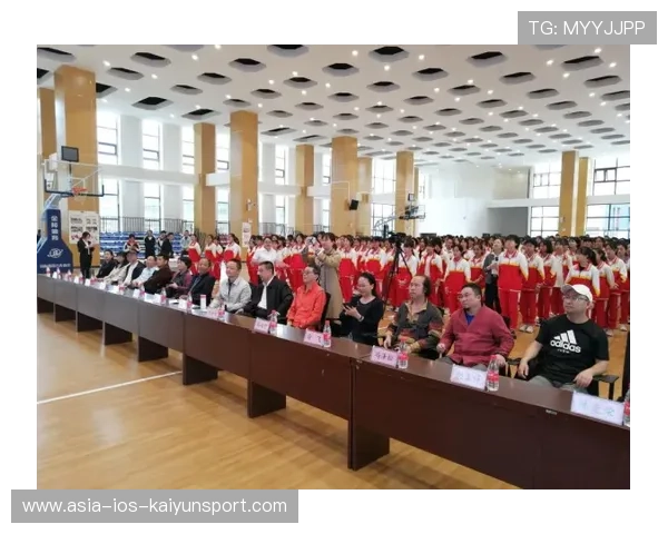 网球赛事推动场馆与学校共享场地促进青训普及，网球场方案